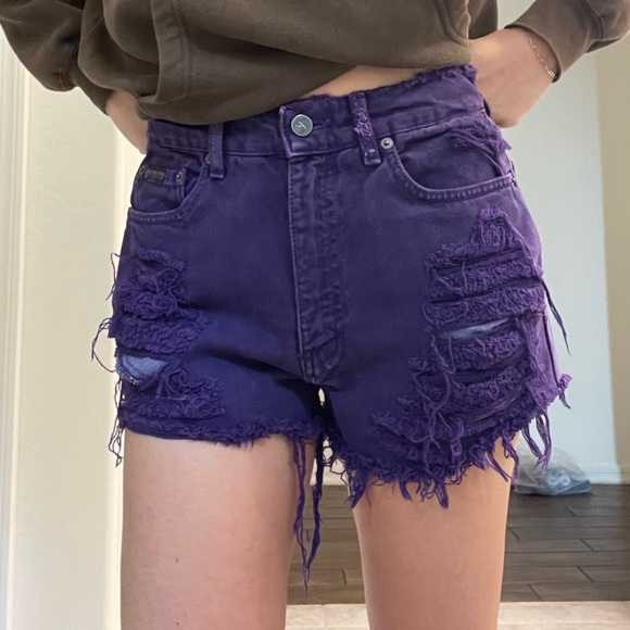 Vintage Y2K Calvin Klein “CK” Purple Cut Off Denim Shorts - Picture 9 of 10